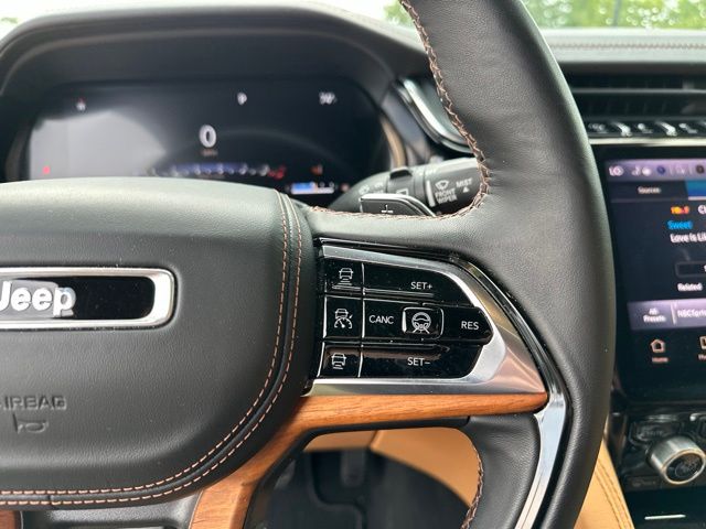 Thumbnail: 2022 Jeep Grand Cherokee - 19