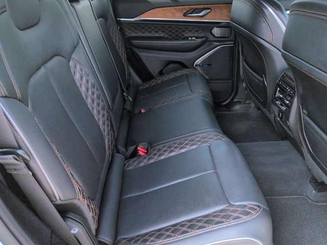 Thumbnail: 2023 Jeep Grand Cherokee - 28