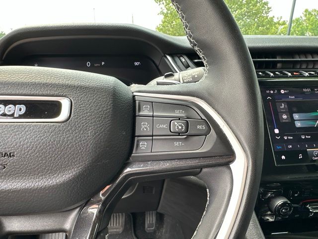 Thumbnail: 2023 Jeep Grand Cherokee L - 13