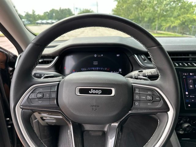 Thumbnail: 2023 Jeep Grand Cherokee L - 6