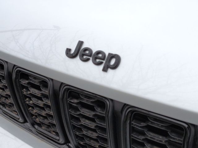 Thumbnail: 2025 Jeep Grand Cherokee L - 7