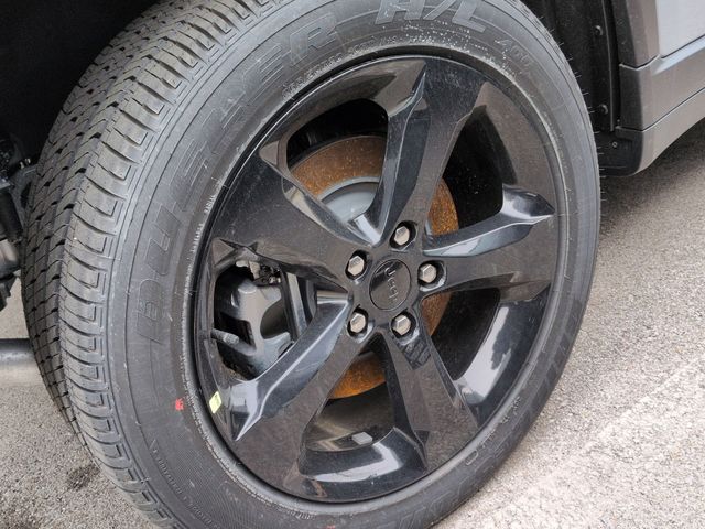 Thumbnail: 2025 Jeep Grand Cherokee L - 8