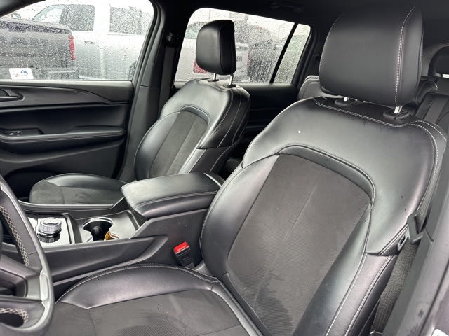 Thumbnail: 2024 Jeep Grand Cherokee L - 6