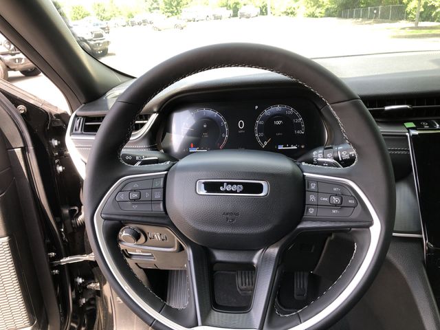 Thumbnail: 2026 Jeep Grand Cherokee L - 7