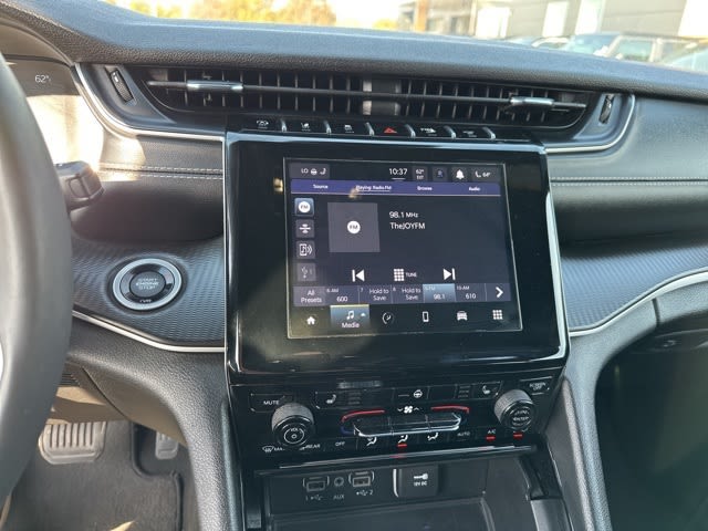 Thumbnail: 2023 Jeep Grand Cherokee L - 8