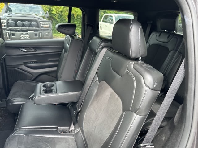 Thumbnail: 2024 Jeep Grand Cherokee L - 7
