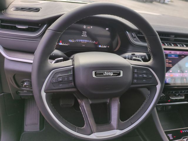 Thumbnail: 2025 Jeep Grand Cherokee L - 14