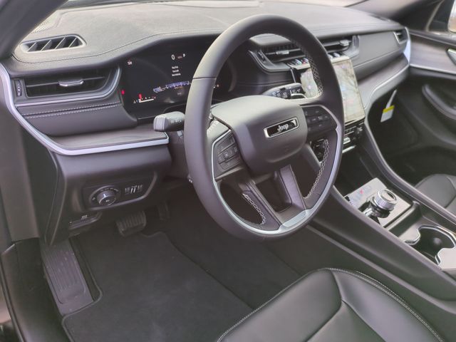 Thumbnail: 2025 Jeep Grand Cherokee L - 2