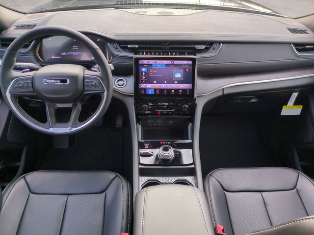 Thumbnail: 2025 Jeep Grand Cherokee L - 10
