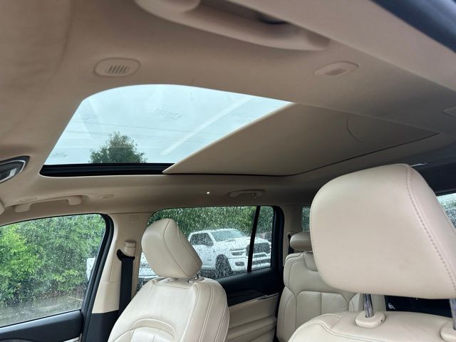 Thumbnail: 2021 Jeep Grand Cherokee L - 12