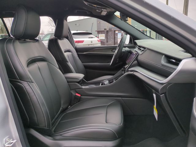 Thumbnail: 2025 Jeep Grand Cherokee L - 12