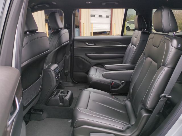 Thumbnail: 2025 Jeep Grand Cherokee L - 28