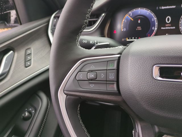 Thumbnail: 2025 Jeep Grand Cherokee L - 30