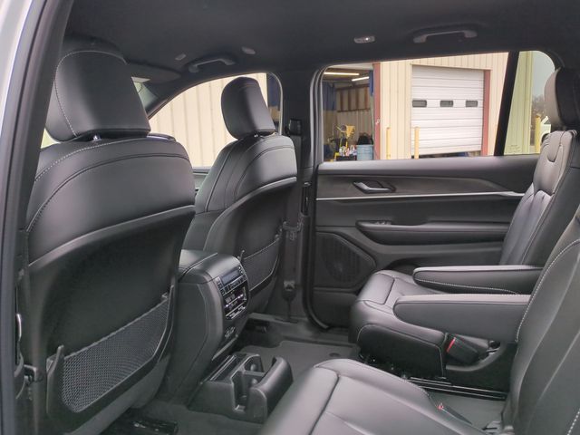 Thumbnail: 2025 Jeep Grand Cherokee L - 13