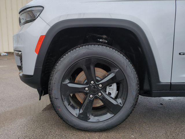 Thumbnail: 2025 Jeep Grand Cherokee L - 8