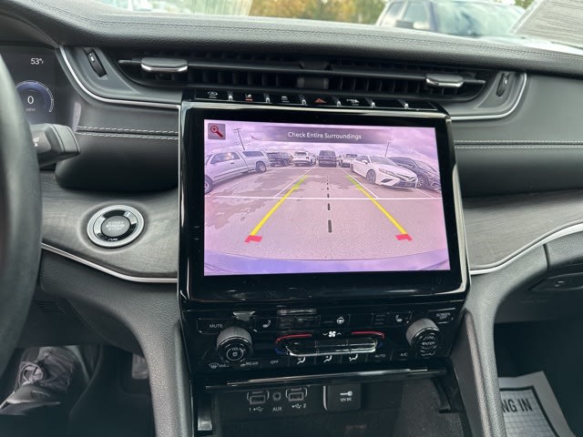 Thumbnail: 2022 Jeep Grand Cherokee L - 13