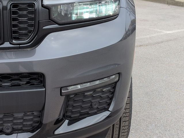 Thumbnail: 2025 Jeep Grand Cherokee L - 22