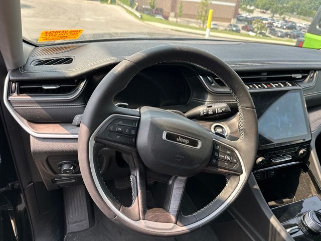 Thumbnail: 2023 Jeep Grand Cherokee L - 5