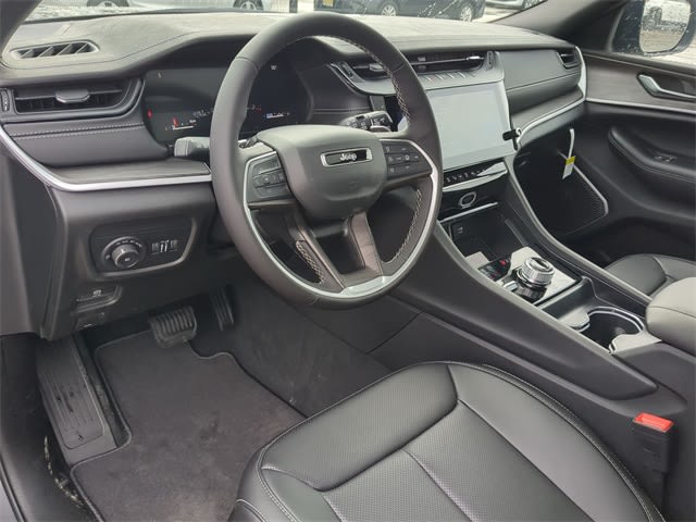 Thumbnail: 2026 Jeep Grand Cherokee L - 2