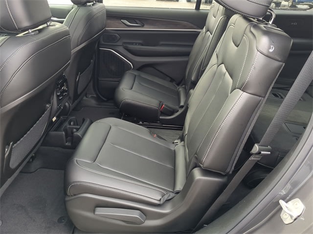 Thumbnail: 2026 Jeep Grand Cherokee L - 27