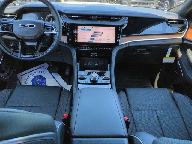 Thumbnail: 2026 Jeep Grand Cherokee L - 9