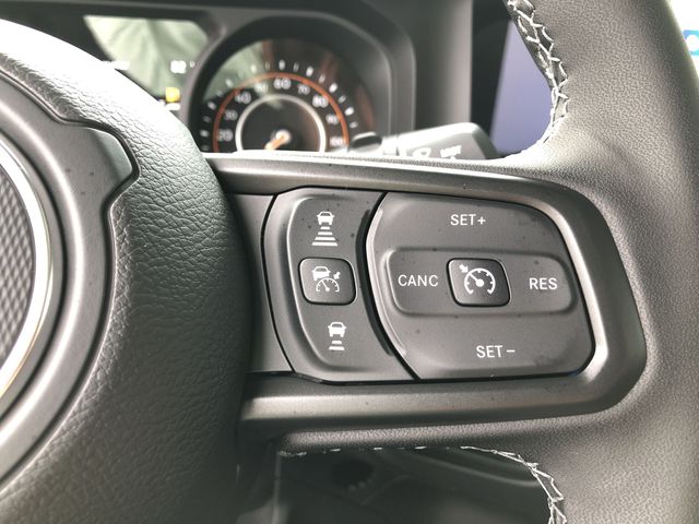 Thumbnail: 2026 Jeep Wrangler - 29