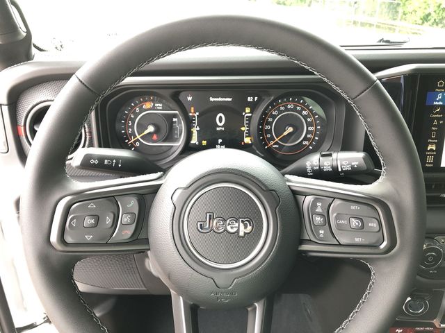 Thumbnail: 2026 Jeep Wrangler - 8