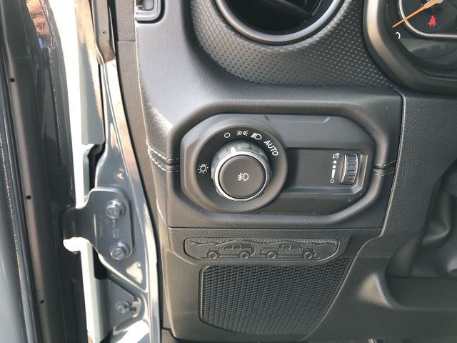 Thumbnail: 2026 Jeep Wrangler - 36