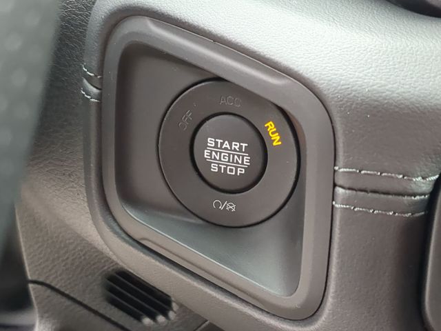 Thumbnail: 2026 Jeep Wrangler - 32