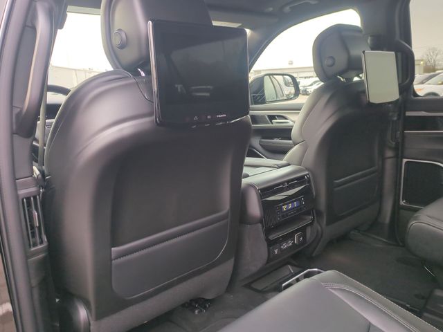 Thumbnail: 2026 Jeep Grand Wagoneer L - 41