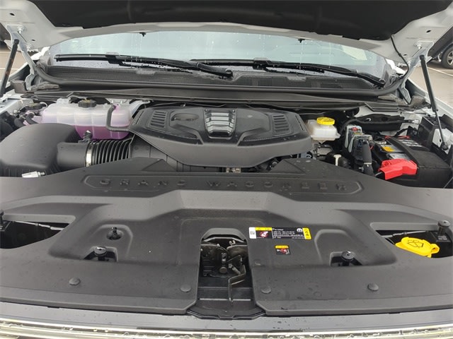 Thumbnail: 2026 Jeep Grand Wagoneer - 8