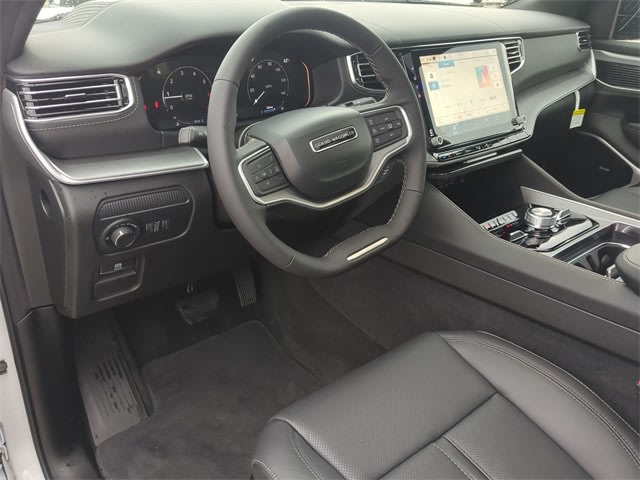 Thumbnail: 2026 Jeep Grand Wagoneer - 2