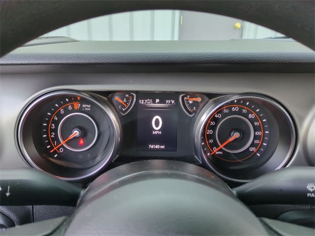 Thumbnail: 2021 Jeep Gladiator - 17