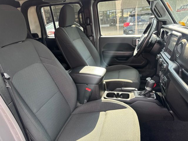 Thumbnail: 2020 Jeep Gladiator - 9