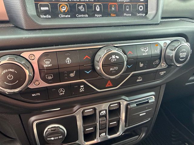 Thumbnail: 2020 Jeep Gladiator - 22