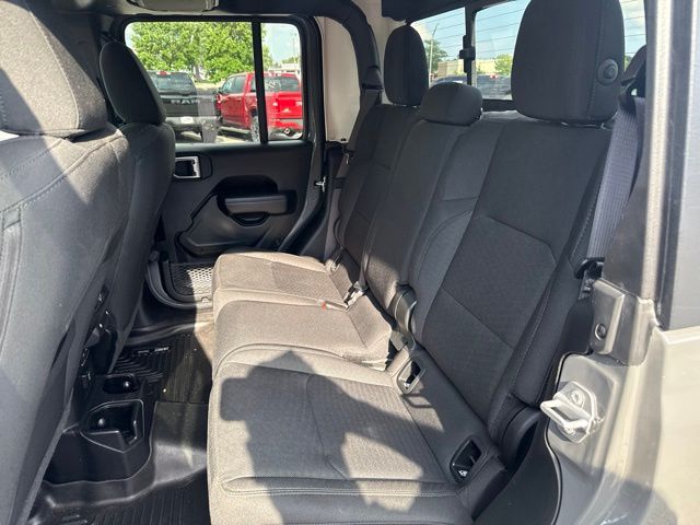 Thumbnail: 2020 Jeep Gladiator - 10