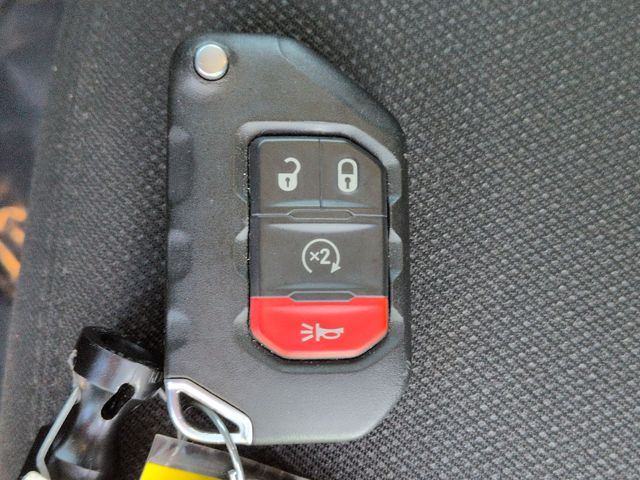 Thumbnail: 2021 Jeep Gladiator - 36