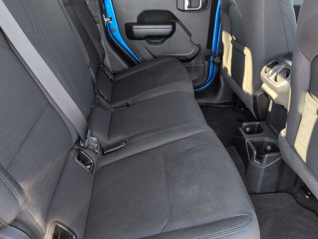 Thumbnail: 2021 Jeep Gladiator - 25