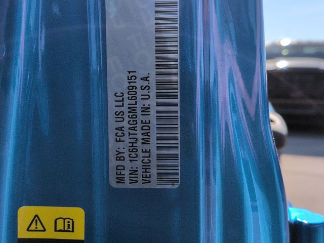 Thumbnail: 2021 Jeep Gladiator - 18