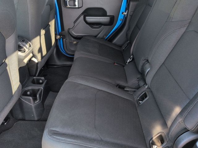 Thumbnail: 2021 Jeep Gladiator - 12