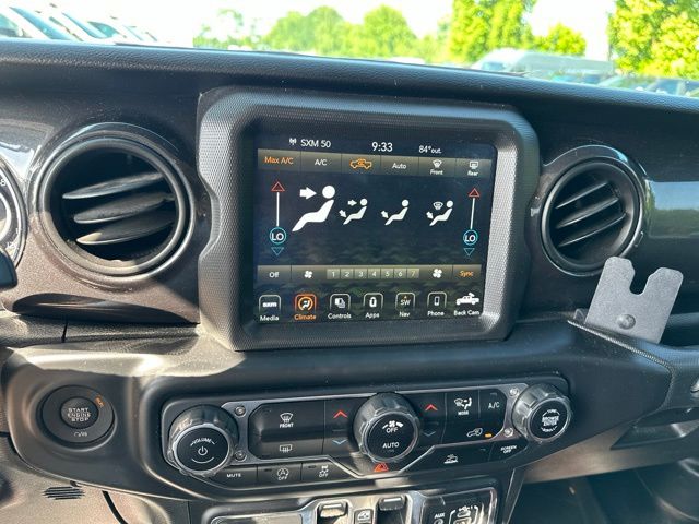 Thumbnail: 2020 Jeep Gladiator - 11