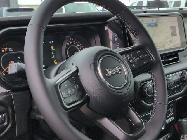 Thumbnail: 2026 Jeep Gladiator - 9
