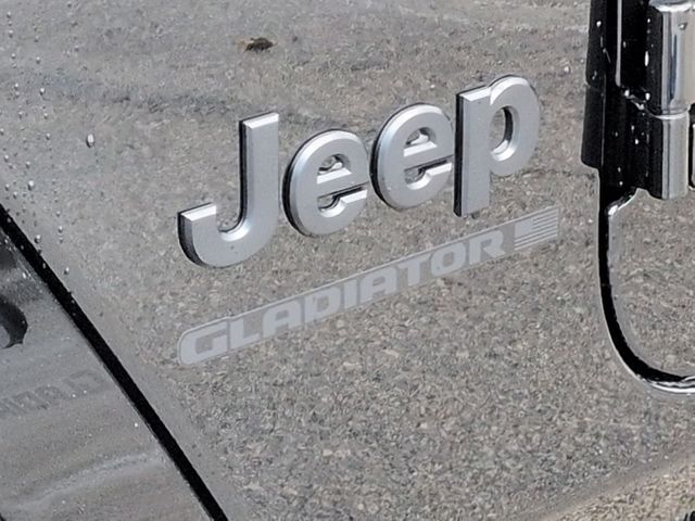 Thumbnail: 2026 Jeep Gladiator - 24