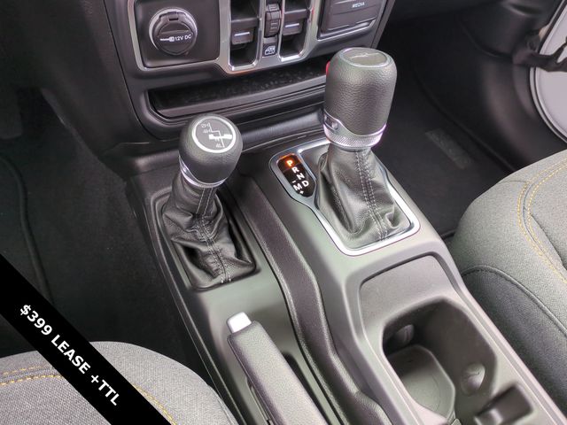 Thumbnail: 2025 Jeep Gladiator - 16