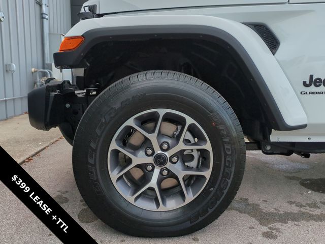 Thumbnail: 2025 Jeep Gladiator - 8