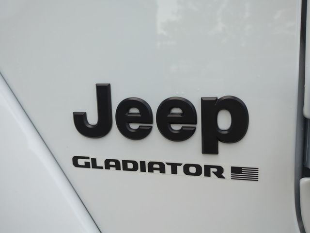 Thumbnail: 2025 Jeep Gladiator - 7