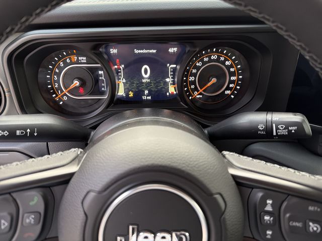 Thumbnail: 2026 Jeep Gladiator - 17