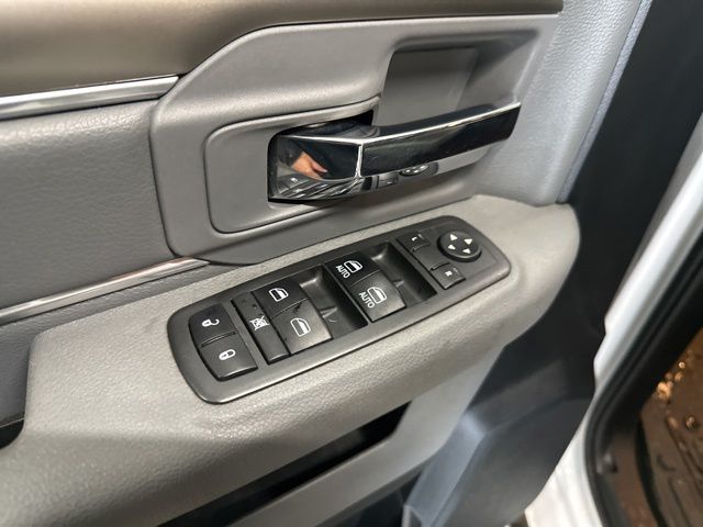 Thumbnail: 2017 RAM 1500 - 16
