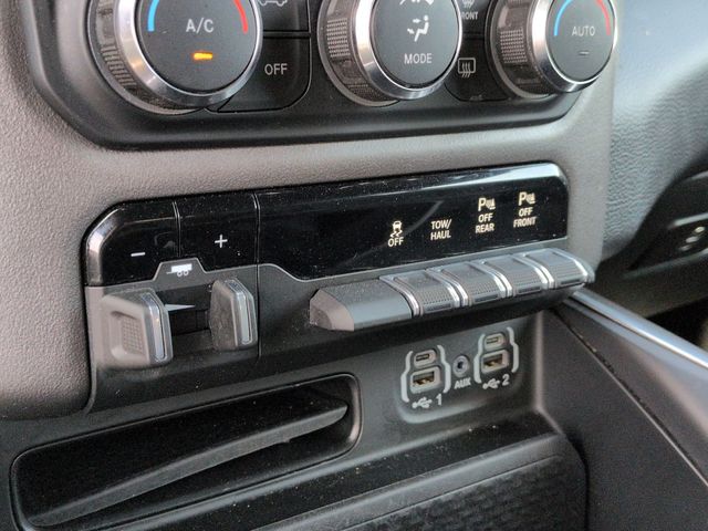 Thumbnail: 2022 RAM 1500 - 38