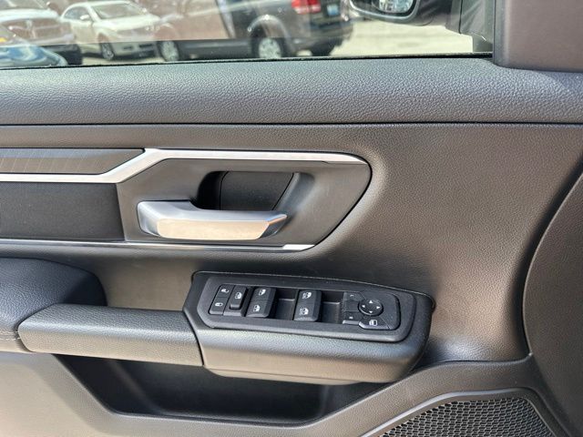 Thumbnail: 2025 RAM 1500 - 16